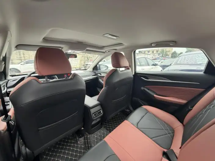 Changan Eado 2021 Model PLUS Blue whale NE 1.4T GDI DCT Noble Model – фото 12