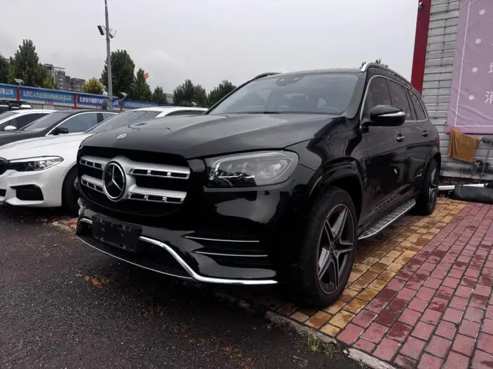 Mercedes-Benz GLS 2023 Model GLS 450 4MATIC Fashion Model – фото 1