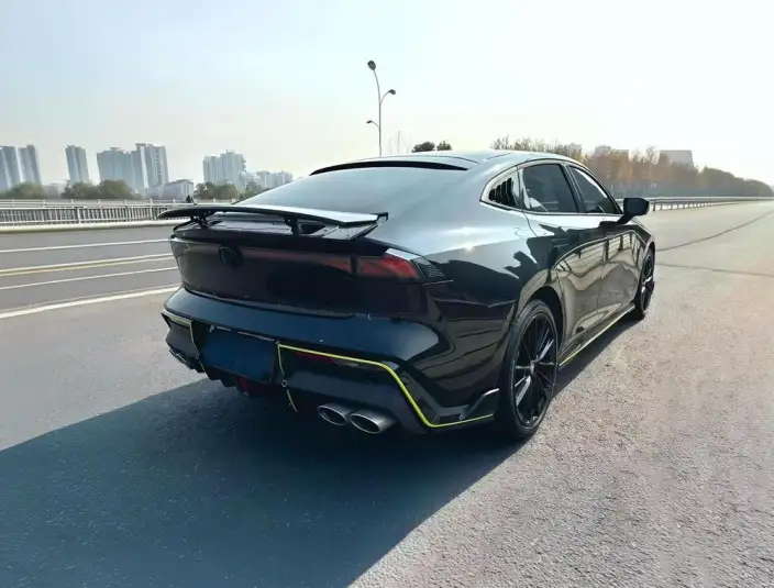 Changan UNI-V 2023 Model 1.5T Sports Edition – фото 3