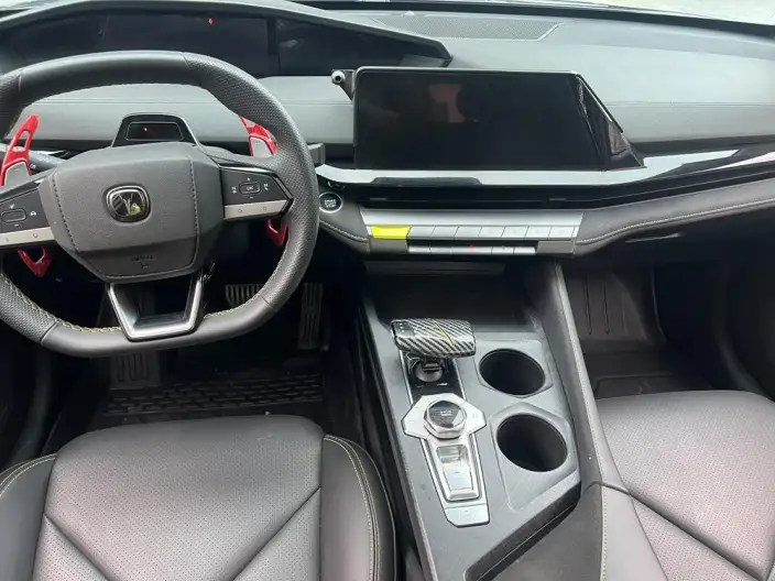 Changan UNI-V 2023 Model 1.5T Sports Edition – фото 6