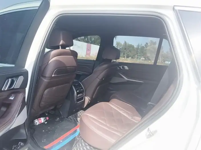 BMW X5 2022 Model xDrive 40Li M Sports Set – фото 12