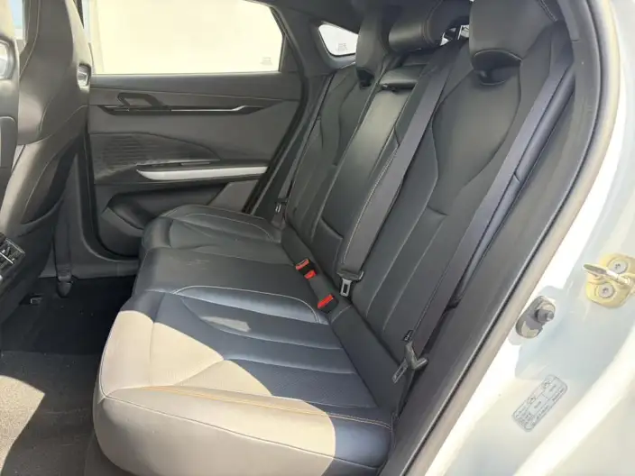 Changan UNI-V 2023 Model 1.5T Noble Model – фото 11