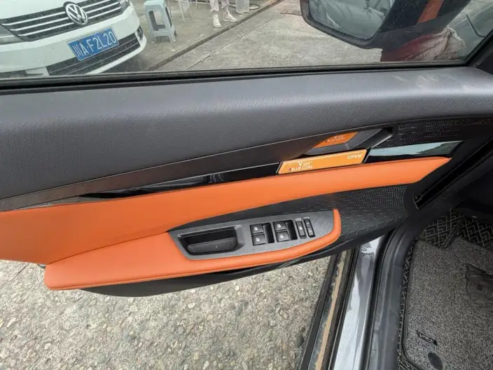 Changan UNI-V 2023 Model 1.5T Sports Edition – фото 9