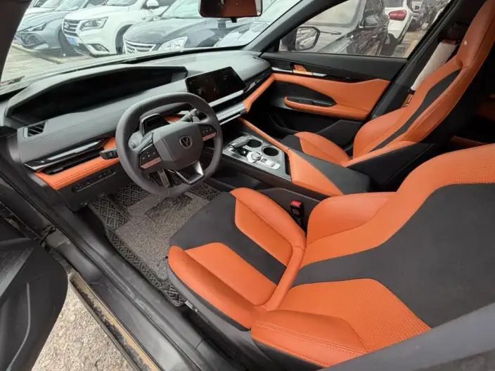 Changan UNI-V 2023 Model 1.5T Sports Edition – фото 14