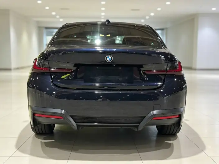 BMW i3 2023 Model eDrive35L – фото 4