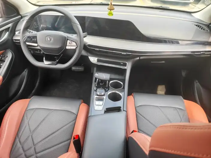 Changan Eado 2022 Model PLUS Blue whale NE 1.4T GDI DCT Noble Model – фото 7