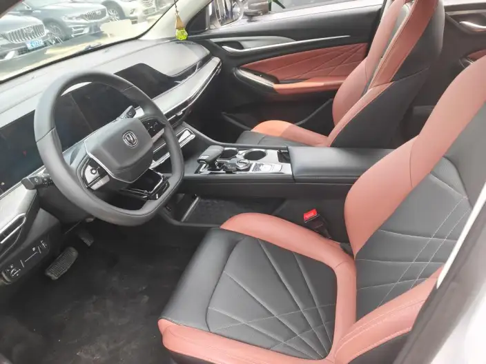 Changan Eado 2022 Model PLUS Blue whale NE 1.4T GDI DCT Noble Model – фото 8
