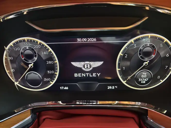 Continental Flying Spur 2022 Model 4.0T V8 Standard Edition – фото 5