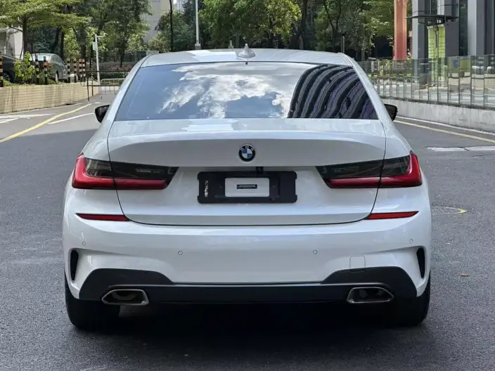 BMW 3 Series 2020 Model 325Li M Sports Set – фото 4