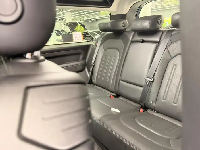 Land Rover Defender 2022 Model 90 P300 X-Dynamic HSE – фото 18