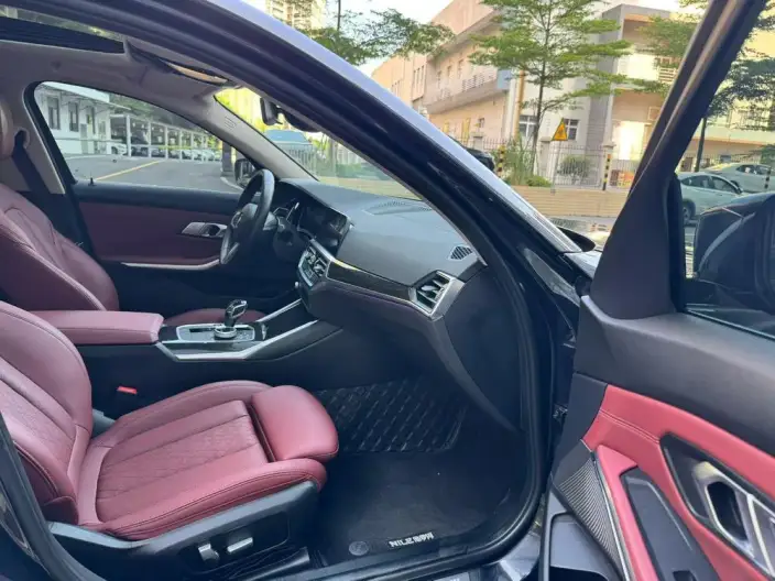 BMW 3 Series 2022 Model 325Li M Sports Set – фото 6