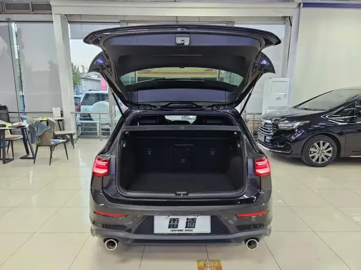 Volkswagen Golf GTI 2021 Model 380TSI DSG GTI – фото 5