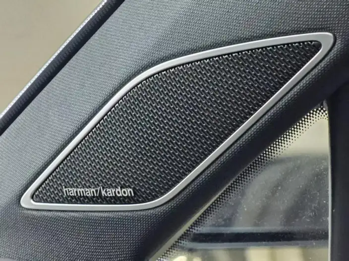 Volkswagen Golf GTI 2021 Model 380TSI DSG GTI – фото 10