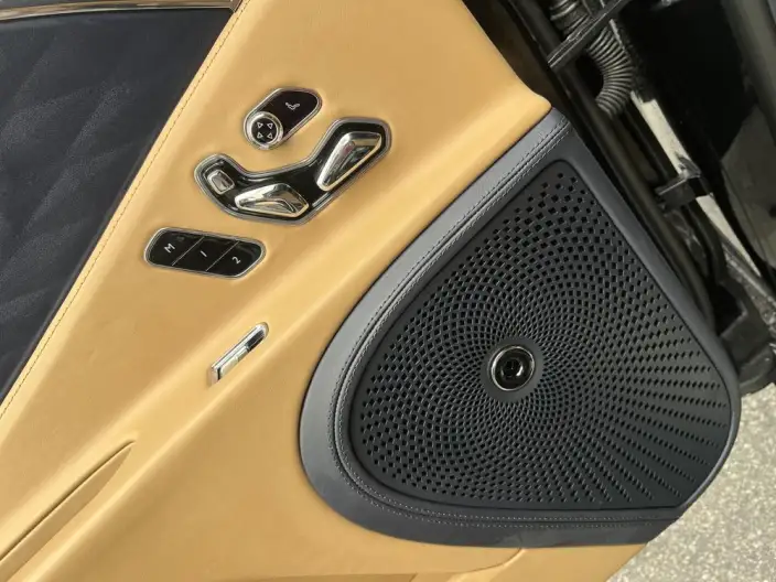 Continental Flying Spur 2022 Model 4.0T V8 Standard Edition – фото 4