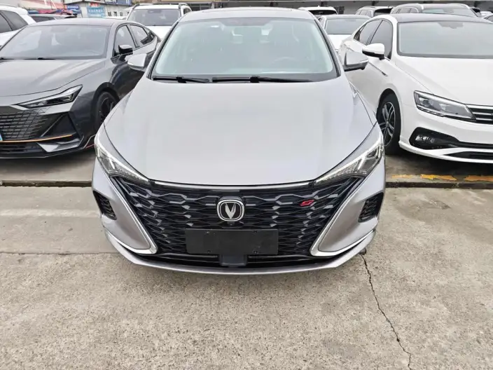 Changan Eado 2021 Model PLUS Blue whale NE 1.4T GDI DCT Noble Model – фото 2