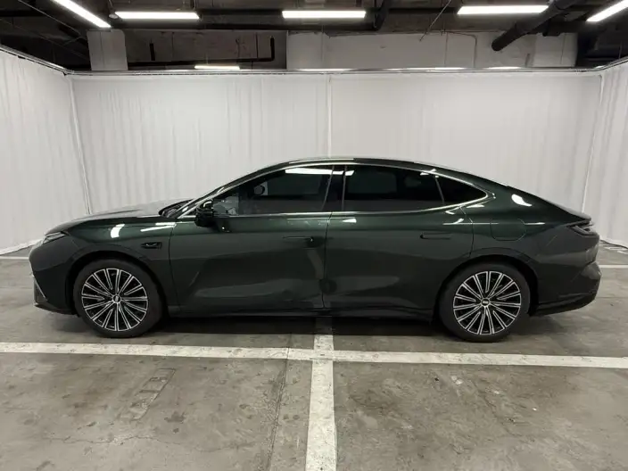 Geely Galaxy E8 PHEV 2025 Model 130km EM-P Tiggo Edition – фото 4