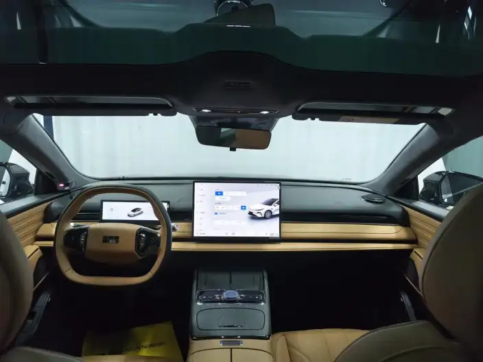 Geely Galaxy E8 PHEV 2025 Model 130km EM-P Tiggo Edition – фото 22