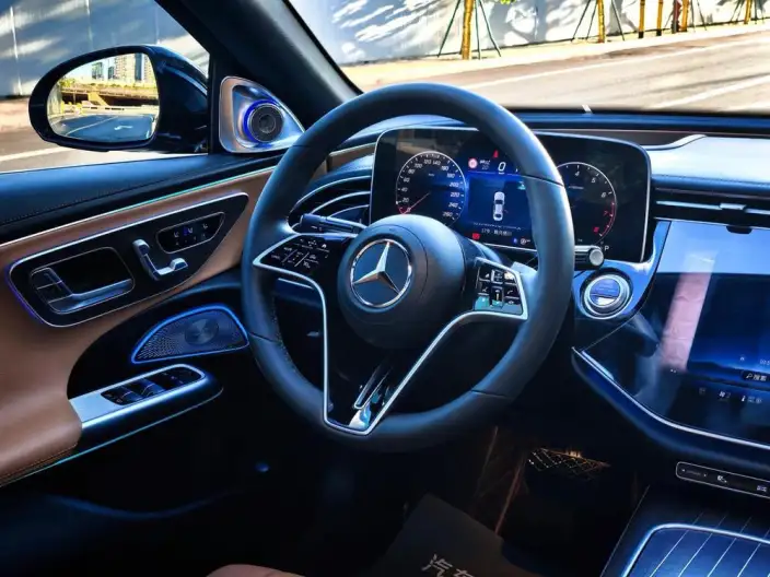 Mercedes-Benz E-Class 2025 Model E 300 L Noble Model sedan – фото 22