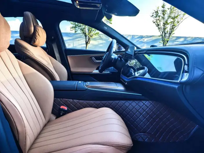 Mercedes-Benz E-Class 2025 Model E 300 L Noble Model sedan – фото 30