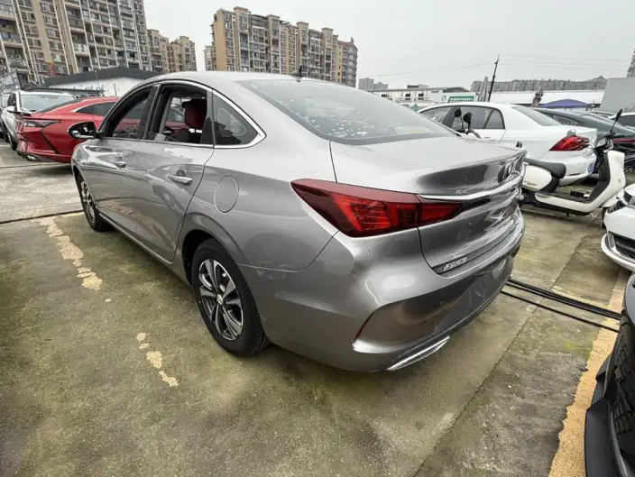 Changan Eado 2021 Model PLUS Blue whale NE 1.4T GDI DCT Noble Model – фото 4