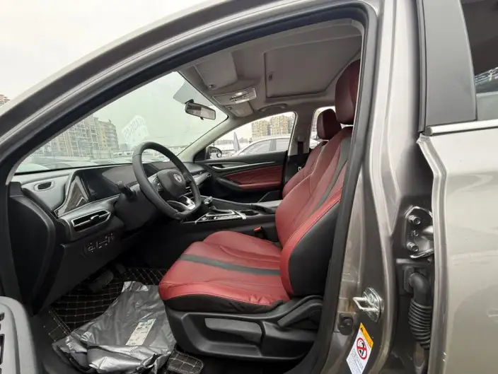 Changan Eado 2021 Model PLUS Blue whale NE 1.4T GDI DCT Noble Model – фото 7