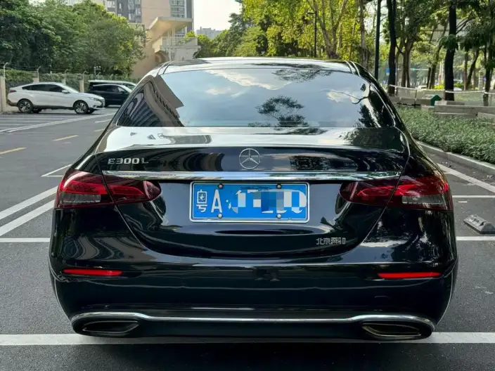 Mercedes-Benz E-Class 2021 Model E 300 L Fashion Model sedan – фото 4