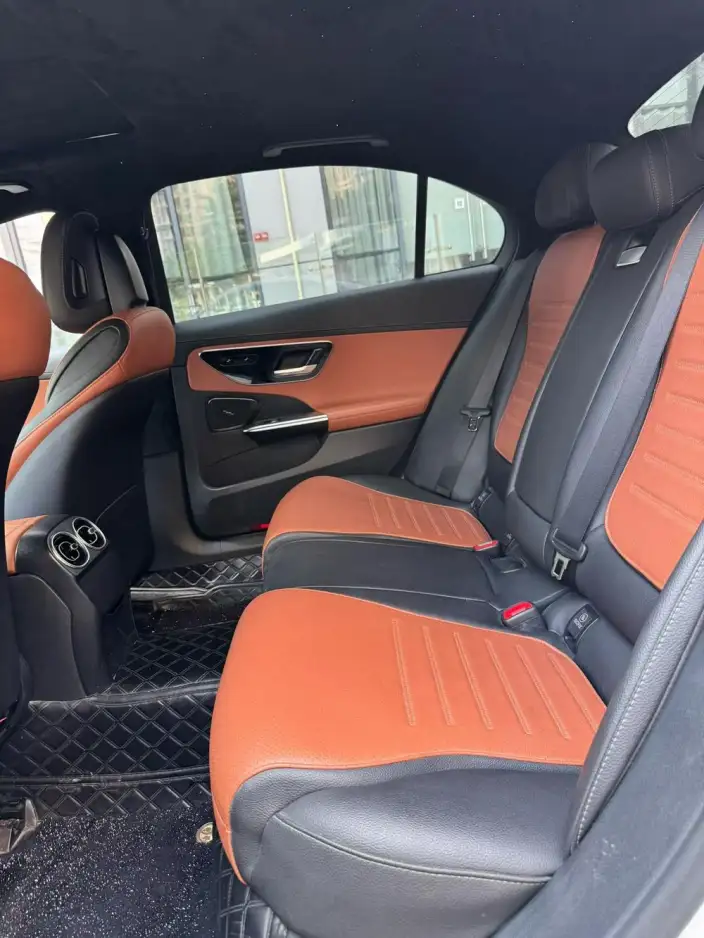 Mercedes-Benz C-Class 2023 Model C 200 L Sports Edition – фото 9