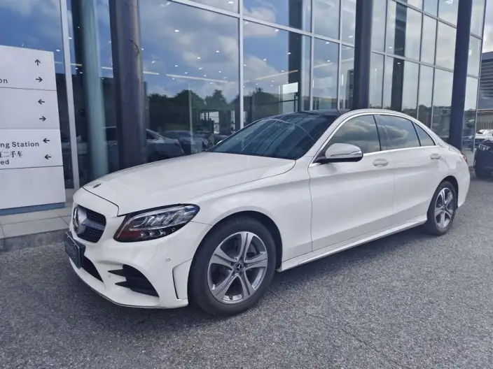 Mercedes-Benz C-Class 2020 Model C 260 L Sports Edition – фото 1