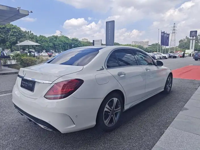 Mercedes-Benz C-Class 2020 Model C 260 L Sports Edition – фото 5