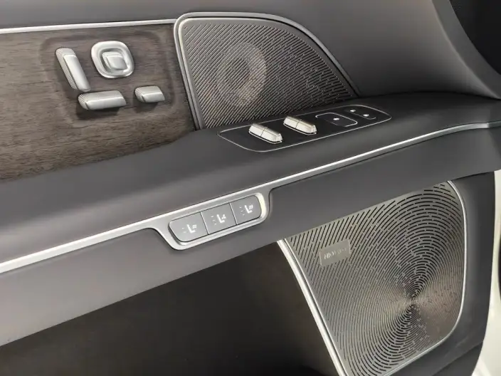 NIO ES8 2026 Model VI seat Executive Signature Edition – фото 8