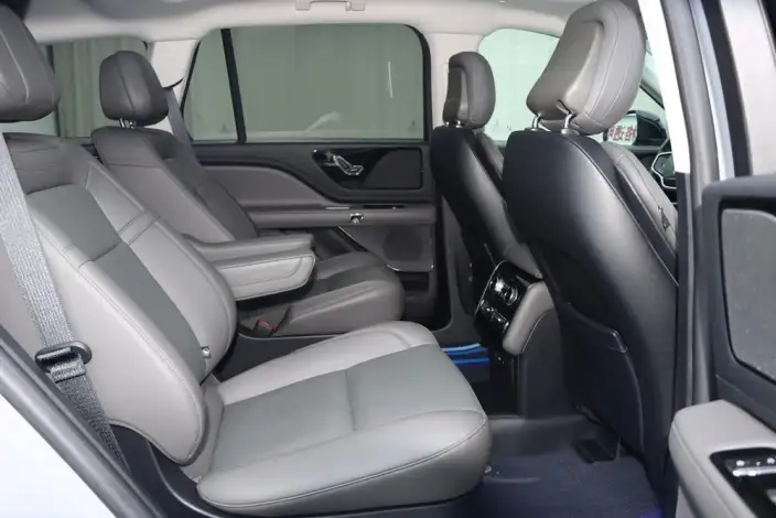 Aviator 2024 Model 3.0T V6 4WD Elegant Edition VI seat – фото 22