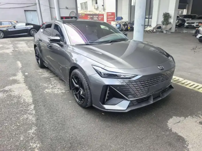 Changan UNI-V 2022 Model 1.5T Noble Model – фото 3