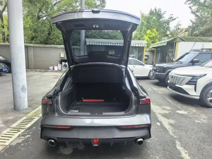 Changan UNI-V 2022 Model 1.5T Noble Model – фото 8