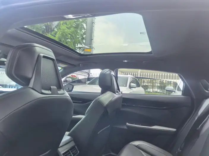 Changan UNI-V 2022 Model 1.5T Noble Model – фото 10