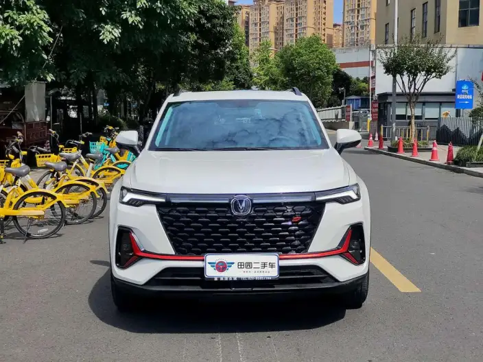 Changan CS35 PLUS 2022 Model Blue whale NE 1.4T DCT Luxury Model – фото 2