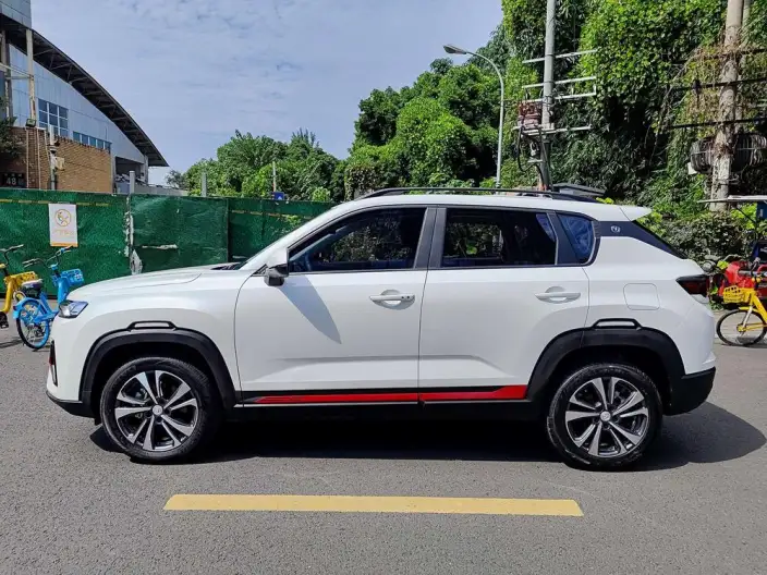 Changan CS35 PLUS 2022 Model Blue whale NE 1.4T DCT Luxury Model – фото 3