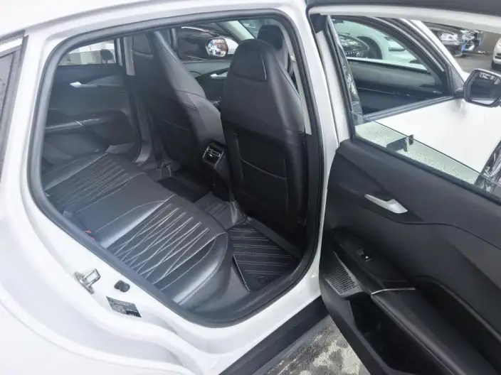 Changan Yida 2023 Model 1.5T GDI Automatic Pilot Model – фото 8