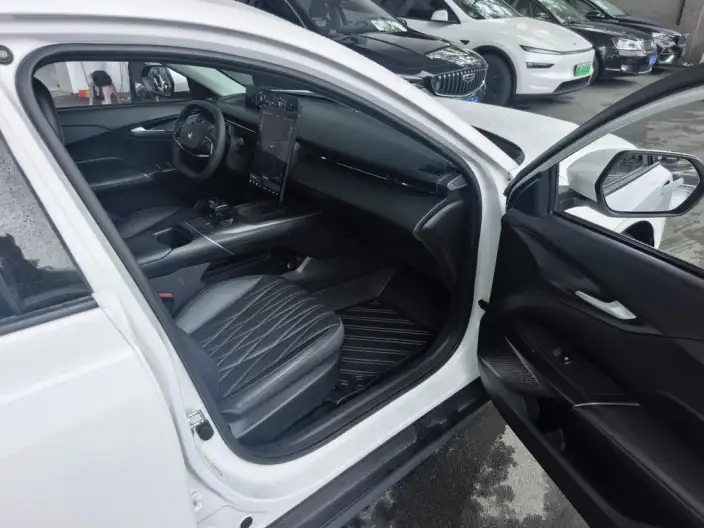 Changan Yida 2023 Model 1.5T GDI Automatic Pilot Model – фото 9