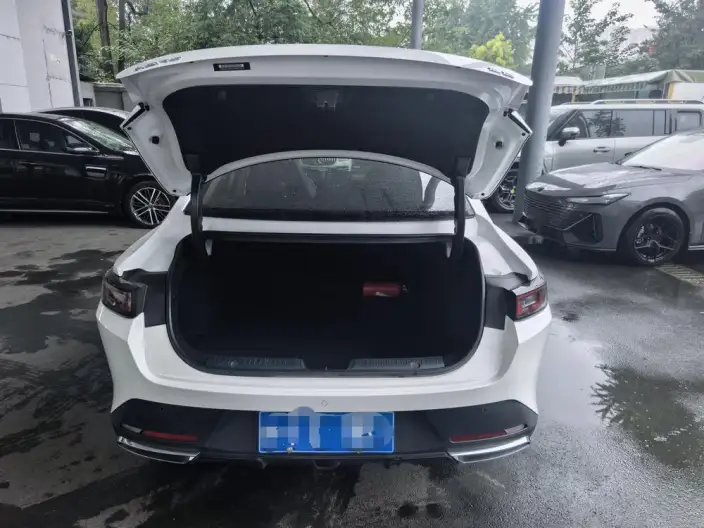 Changan Yida 2023 Model 1.5T GDI Automatic Pilot Model – фото 15