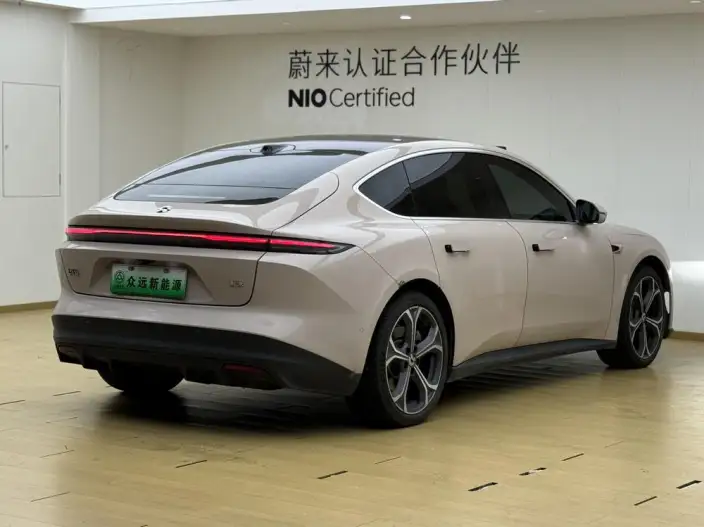 NIO ET5 2024 Model 75kWh – фото 6