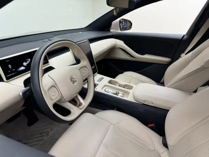 NIO ET5 2024 Model 75kWh – фото 11