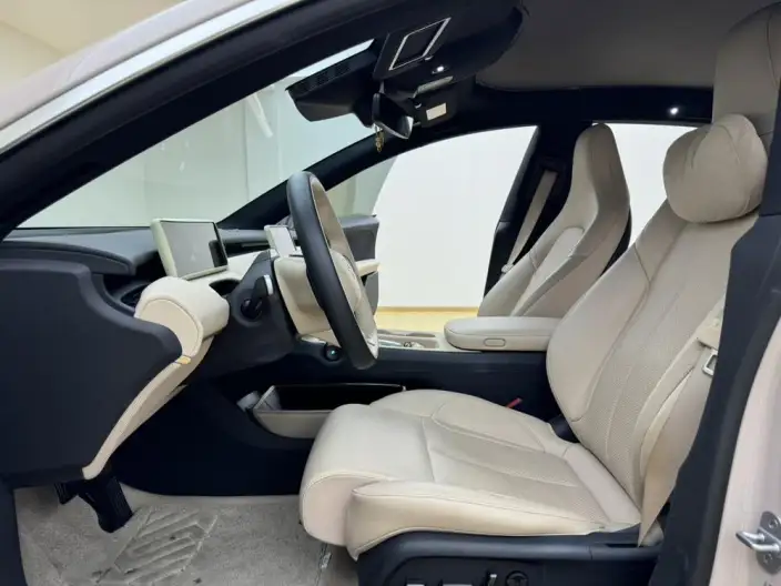 NIO ET5 2024 Model 75kWh – фото 15