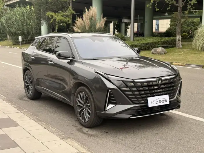 Changan UNI-Z 2025 Model 1.5T DCT Noble Model – фото 3