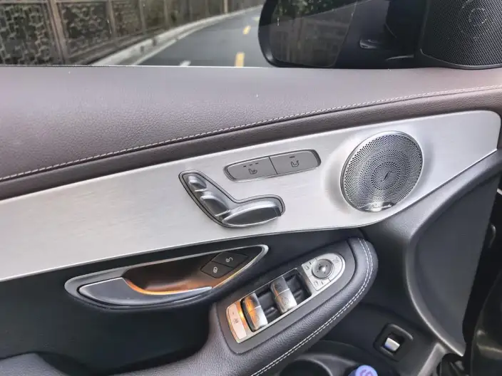 Mercedes-Benz GLC 2022 Model Facelift II GLC 260 L 4MATIC Dynamic Model – фото 13