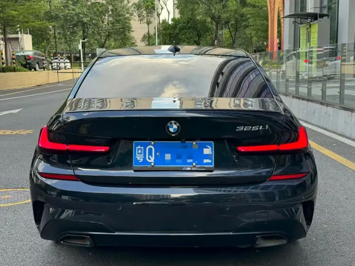 BMW 3 Series 2021 Model 325i M Sports Night Set – фото 4