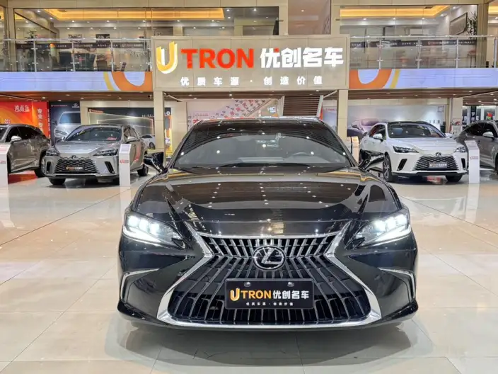 Lexus ES 2024 Model 200 Premium – фото 2