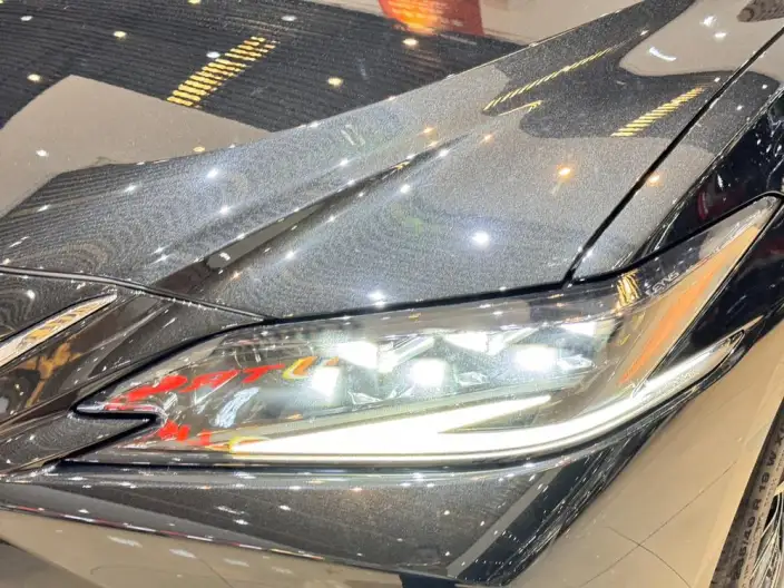 Lexus ES 2024 Model 200 Premium – фото 8