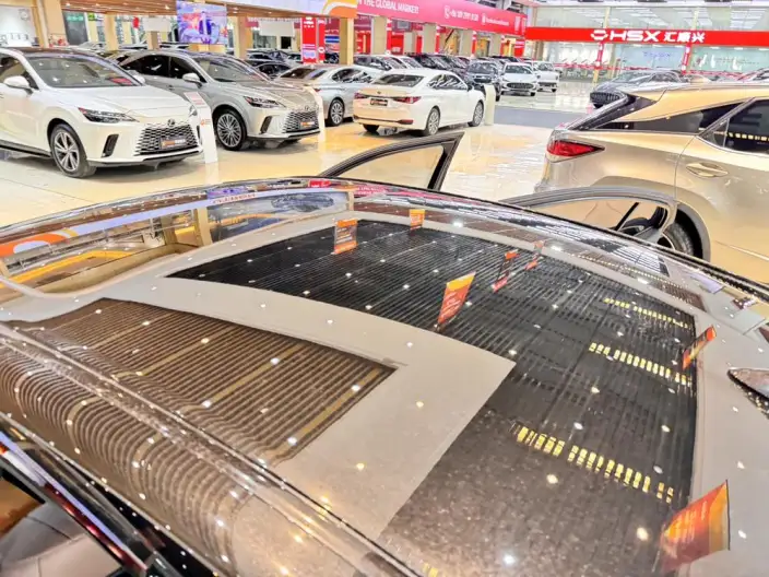 Lexus ES 2024 Model 200 Premium – фото 10