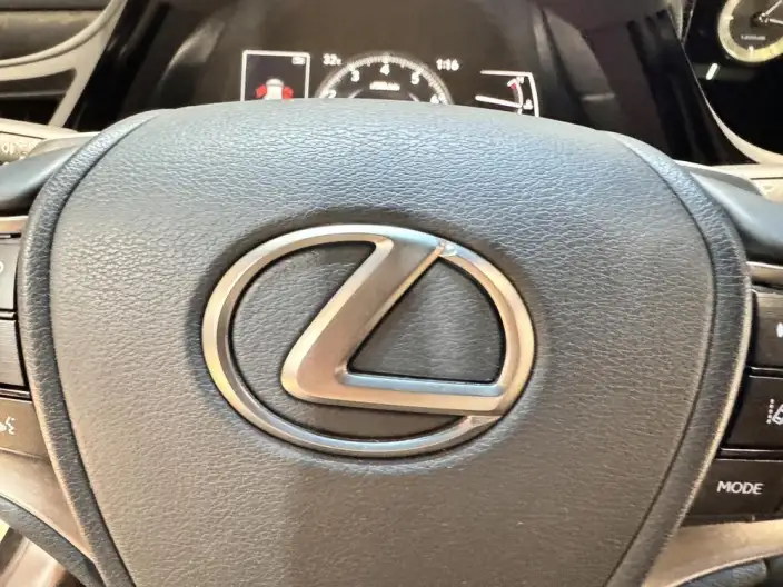Lexus ES 2024 Model 200 Premium – фото 13