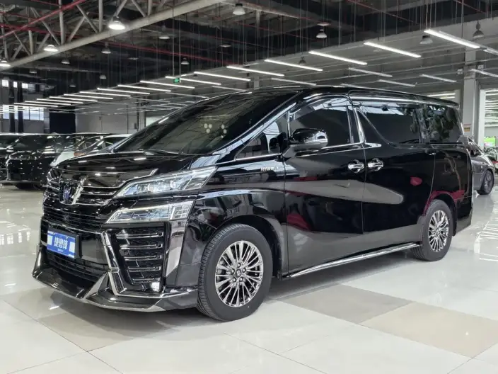 Vellfire 2023 Model Toyota Crown 2.5L Intelligent Hybrid 4WD Supreme Edition – фото 1